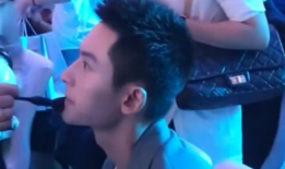 娱乐圈业内吃瓜女星,揭秘那些年我们“吃瓜”的女星们